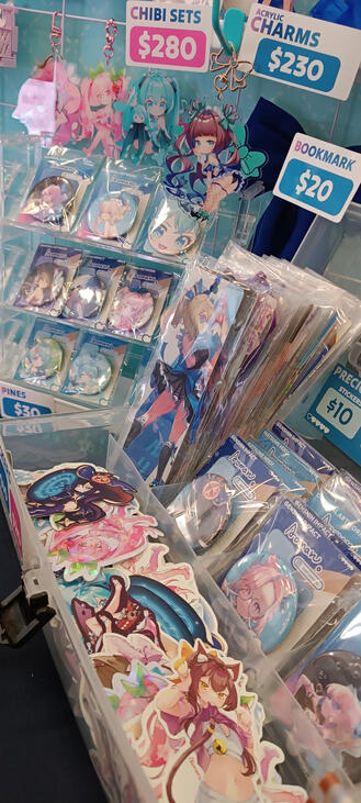 Stickers, Pines, Llaveros